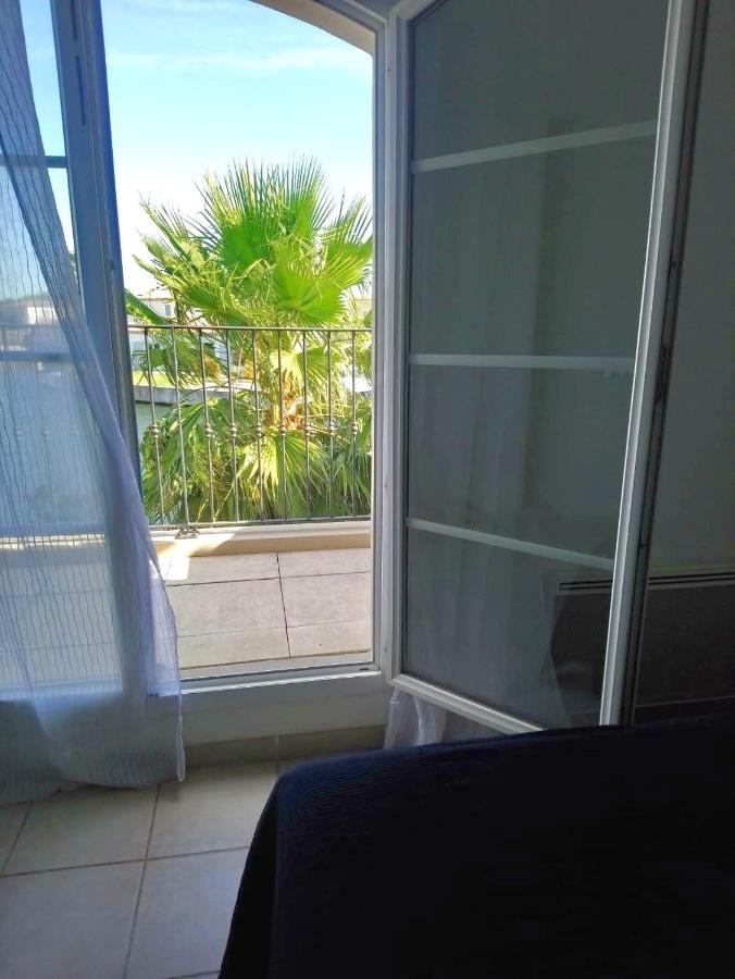Marina A Aigues Mortes - Gard Exterior photo